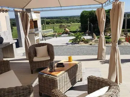 Maison rénovée à la ferme avec jardin privé, WI-FI, pêche, balançoire, trampoline - Brem-sur-Mer - Photo 4