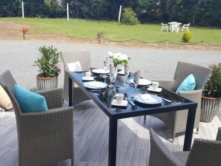 Charmante maison rénovée à la ferme, idéale pour familles, à proximité de pêche et nature - Photo 2