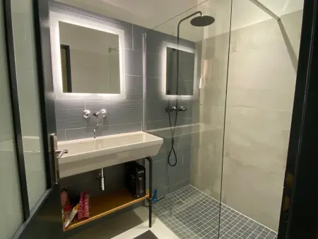 Maison Traditionnelle Rénovée, Proche Plage, Barbâtre - Terrasse, Wifi, Confort Modern - Photo 15