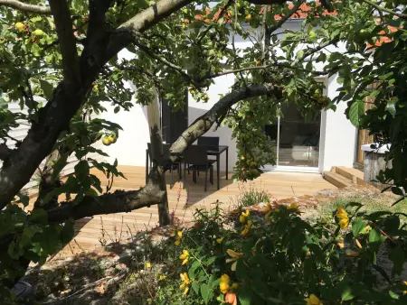 Maison rénovée proche mer avec terrasse, parking privé et wifi à Barbâtre - Photo 10