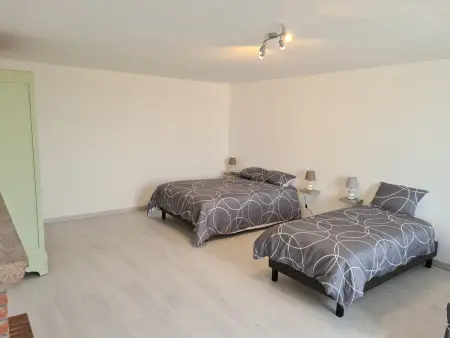 Maison paisible entre Berry et Creuse avec jardin clos, terrasse et parking privé - Photo 15