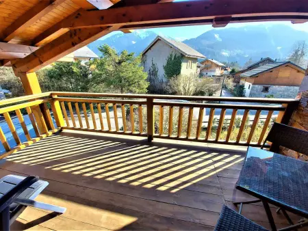 Chalet au centre de Samoëns avec jardin et cheminée - Photo 13
