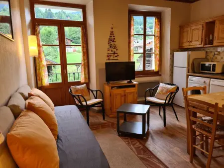 Maison mitoyenne familiale avec 2 appartements - idéal grande famille - Photo 2