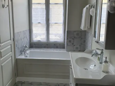 Demeure restaurée avec chambres privatives, proche Loire, vignes et activités outdoor - Photo 5