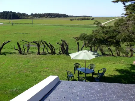 Maison mitoyenne 3 chambres avec jardin proche plage à Sauzon - Photo 1