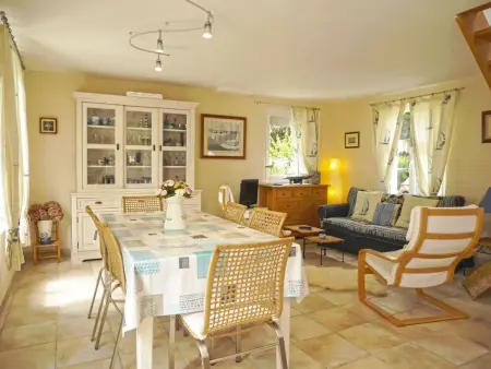 Maison de qualité avec jardin paysager à Sauzon - Photo 2