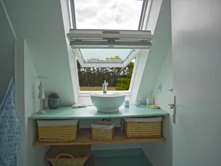 Maison de qualité avec jardin paysager à Sauzon - Photo 10