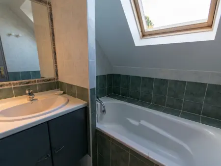 Maison calme avec grand jardin, proche plage, Maison 6 personnes à Bangor - Photo 6