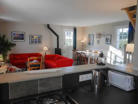 Maison lumineuse avec jardin à Sauzon, proche plage - Photo 1