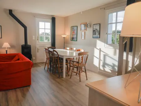 Maison lumineuse avec jardin à Sauzon, proche plage - Photo 2