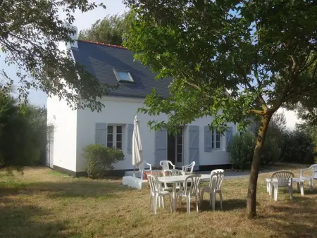 Maison lumineuse avec jardin à Sauzon, proche plage - Photo 8