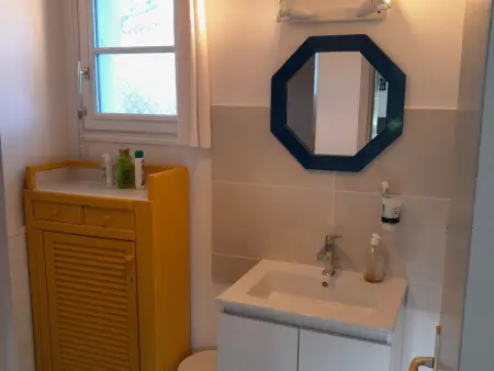 Maison lumineuse avec jardin à Sauzon, proche plage - Photo 10