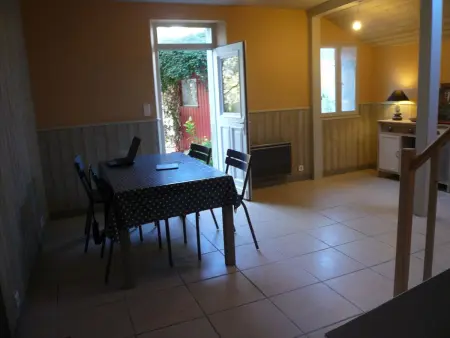 Maison calme avec jardin au centre de Le Palais, proche plage - Photo 2