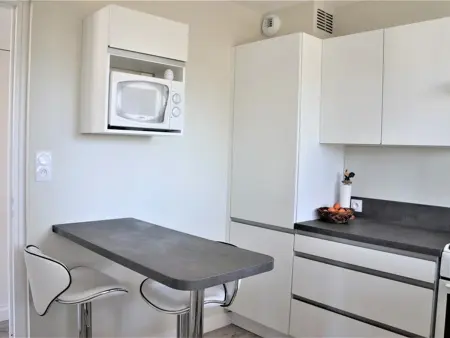Maison rénovée 5 pièces, à 5 min de la plage, jardin clôturé, Wi-Fi, animaux acceptés - Photo 5