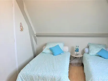 Maison rénovée 5 pièces, à 5 min de la plage, jardin clôturé, Wi-Fi, animaux acceptés - Photo 11