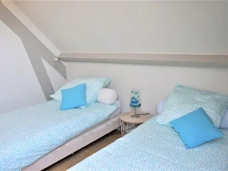 Maison rénovée 5 pièces, à 5 min de la plage, jardin clôturé, Wi-Fi, animaux acceptés - Photo 12