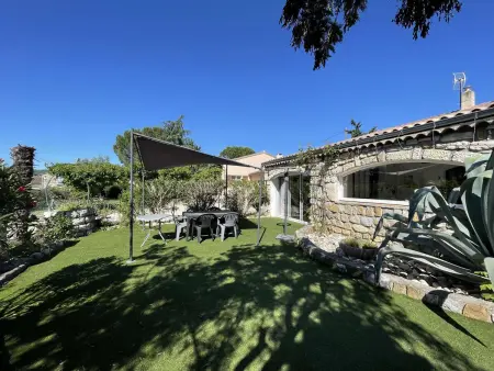 Maison climatisée avec jardin près du centre de Vallon Pont d'Arc - 6 couchages - Photo 14