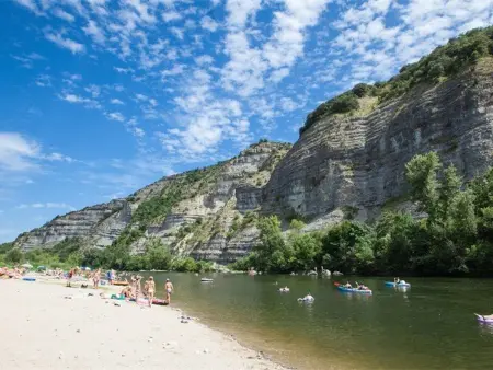 Maison climatisée avec jardin près du centre de Vallon Pont d'Arc - 6 couchages - Photo 18