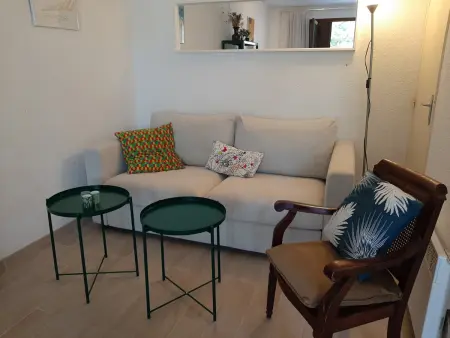 Maison rénovée avec terrasse à 700m des plages, marché et activités - Tennis et piste cyclable à 10m - Photo 11