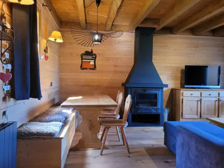 Chalet cosy avec terrasse à Pra Loup, proche des remontées mécaniques - Photo 4