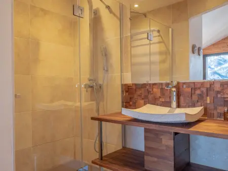Chalet moderne à Pra Loup - 16 personnes, jacuzzi, parking - Photo 11
