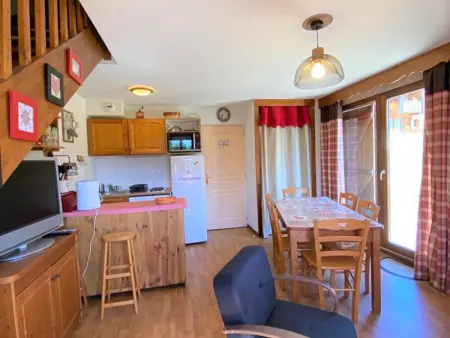 Chalet familial à La Joue du Loup avec parking, Chalet 8 personnes à La Joue du Loup - Photo 2