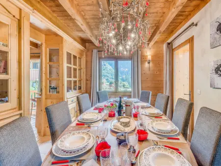 Chalet familial haut standing avec sauna et parking privé - Photo 3