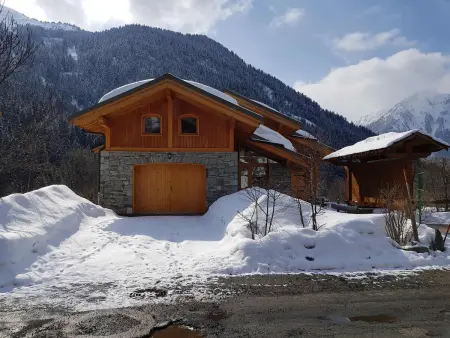 Chalet familial haut standing avec sauna et parking privé - Photo 23
