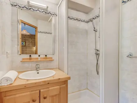 Chalet spacieux à Champagny en Vanoise, 10 pers, wifi, parking - Photo 8
