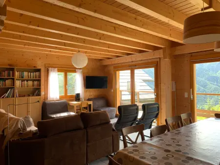 Chalet moderne 4 chambres, 10 pers, terrasse sud, vue montagne, près de Pra Loup - Photo 9