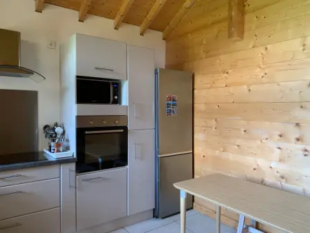 Chalet moderne 4 chambres, 10 pers, terrasse sud, vue montagne, près de Pra Loup - Photo 12