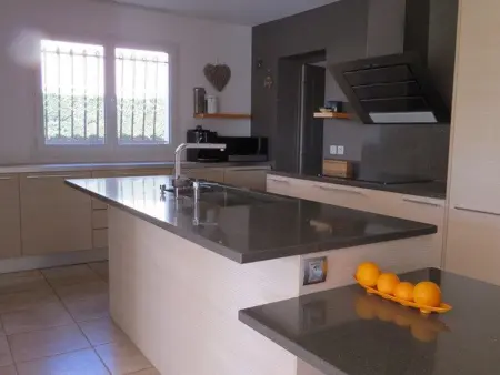 Villa avec Piscine Privée, Sauna et Boulodrome à 8 min des Plages - Photo 1