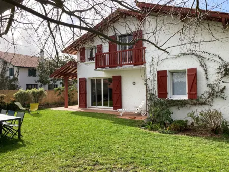 Maison 3* à Hendaye, proche plage et commerces, jardin privé, parfait pour familles et amis - Photo 25