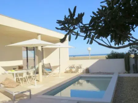 Villa de luxe avec piscine chauffée privée, face mer, pour 8 pers. à Le Barcares - Photo 17