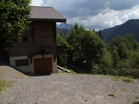 Chalet familial 5 chambres pour 8 personnes à Saint-Jean-de-Sixt - Photo 17