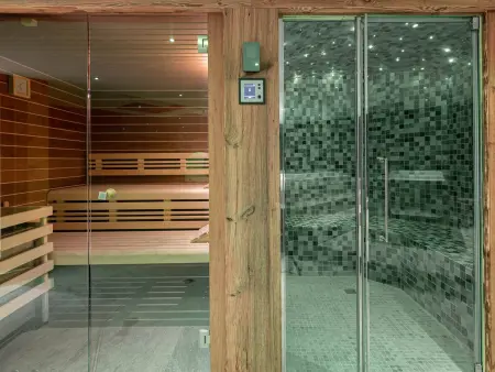Chalet de luxe familial à Val d'Isère avec spa, proche des pistes et équipements premium - Photo 14