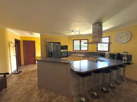 Villa familiale avec piscine privée près des plages - Photo 1