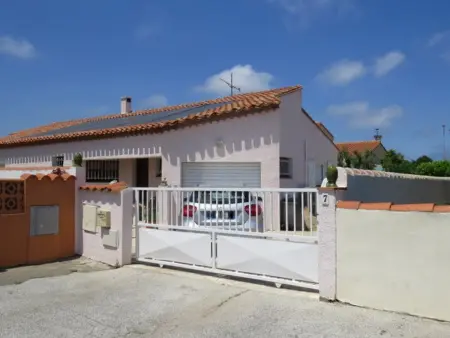 Villa familiale avec piscine privée près des plages - Photo 16