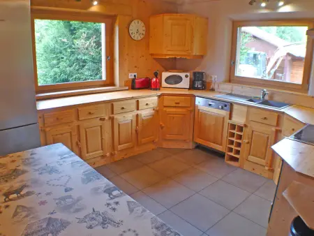 Chalet spacieux 12 pers, animaux admis, parking, Wi-Fi - Photo 6