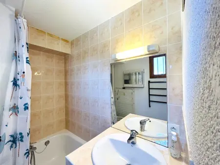 Maison 3 pièces 6 pers. piscine, jardin, parking privé, tennis, proche plage – Guidel - Photo 9