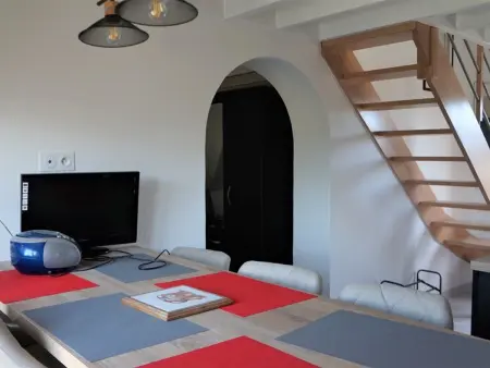 Charmante Maisonnette Rénovée 4 Pers avec Piscine Chauffée et Jardin à Guidel - Photo 7