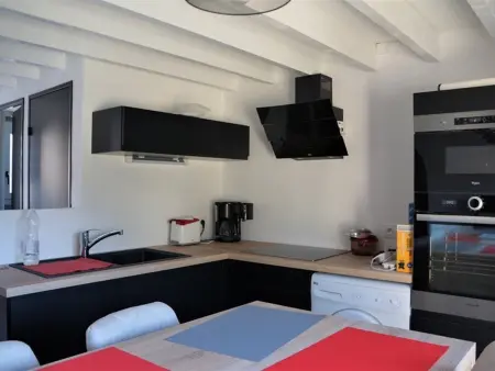 Charmante Maisonnette Rénovée 4 Pers avec Piscine Chauffée et Jardin à Guidel - Photo 8
