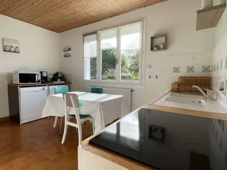 Maison avec Jardin Clos près de la Plage - 5 Couchages, 3 Étoiles, Ménage Inclus - Photo 8