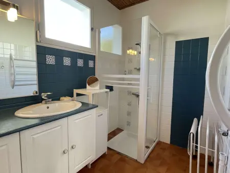Maison avec Jardin Clos près de la Plage - 5 Couchages, 3 Étoiles, Ménage Inclus - Photo 13