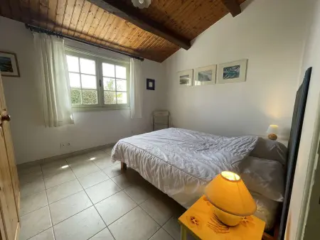 Maison confortable 5 pièces, 8 couchages, proche plage et commerces, avec jardin, terrasse et WiFi. - Photo 9