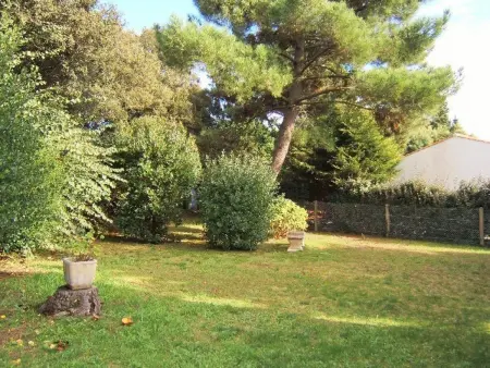 Maison confortable 5 pièces, 8 couchages, proche plage et commerces, avec jardin, terrasse et WiFi. - Photo 18