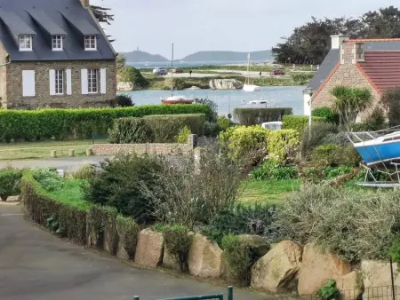 Maison bretonne rénovée, proche mer, plage et commerces à Trégastel, avec jardin clos et WIFI - Photo 13