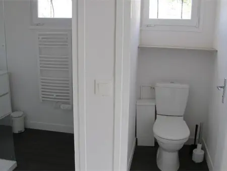 Maison rénovée avec jardin, wifi, BBQ, parking, à 250m de la mer - Pleumeur-Bodou - Photo 10