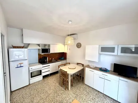 Maison cosy avec terrasse, clim et parking, à 250m de la plage - Photo 1