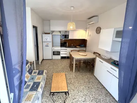 Maison cosy avec terrasse, clim et parking, à 250m de la plage - Photo 2